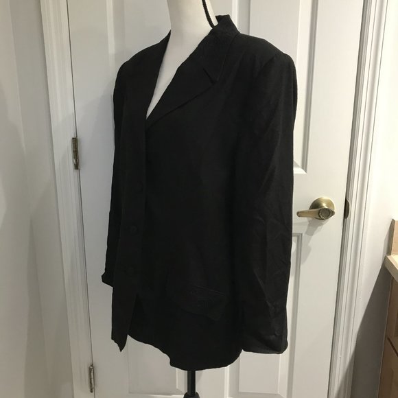 Vintage Black Blazer w/ Flames on Collar & Pockets - Picture 9 of 13